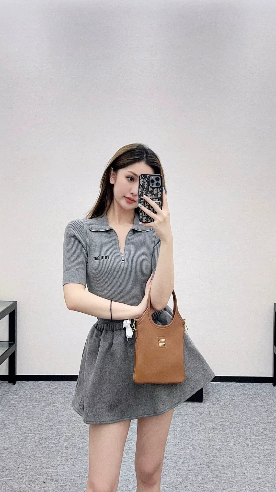 Mi 25 Lapel knitted top