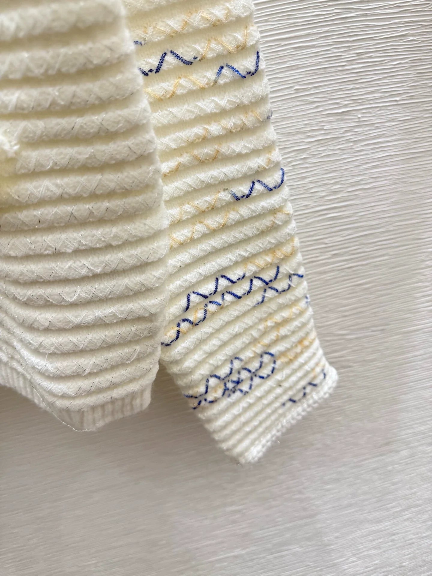 25fw knitted cardigan