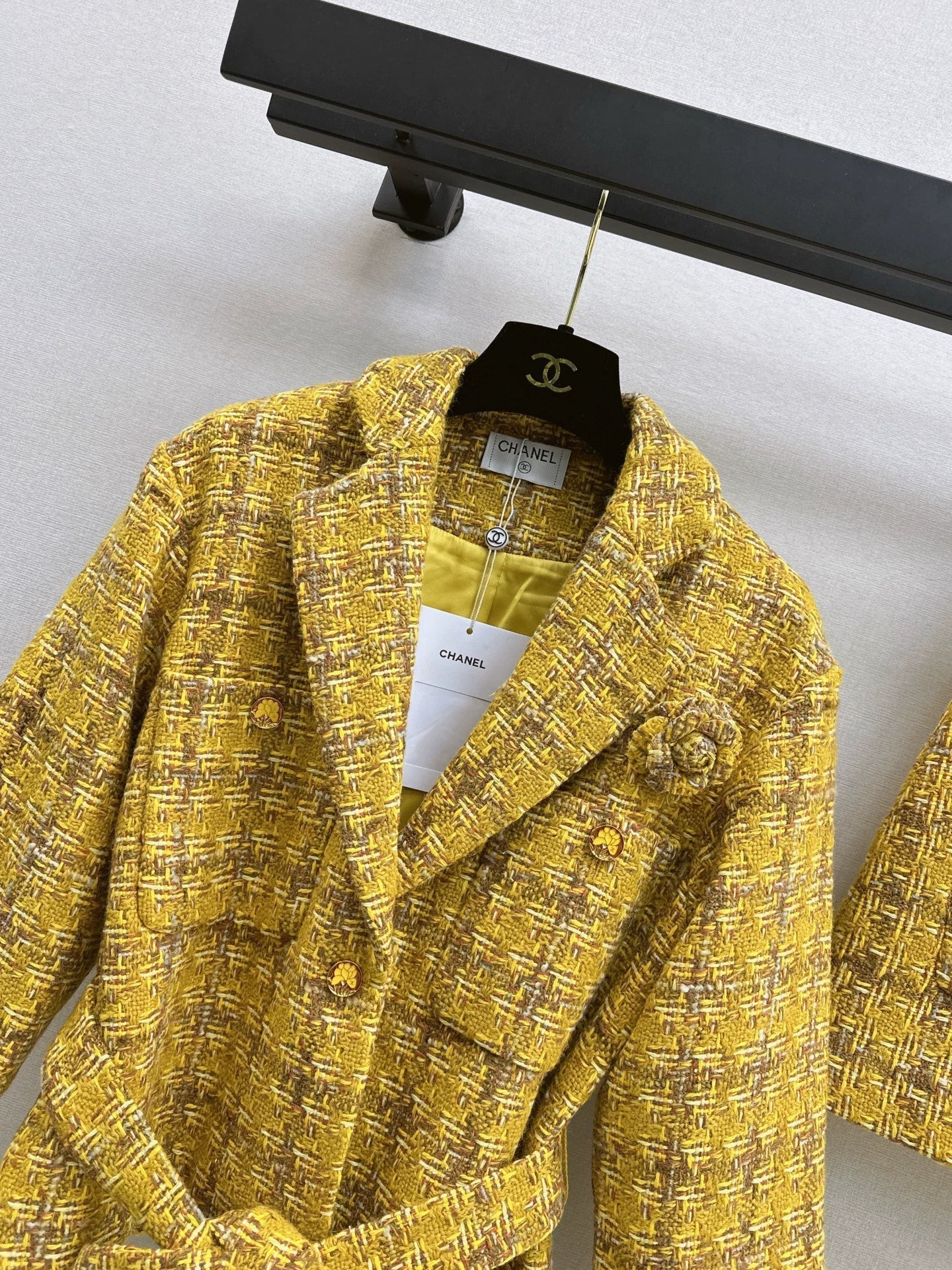 25fw Camellia decoration woven jacket