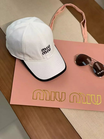 25 New baseball caps
