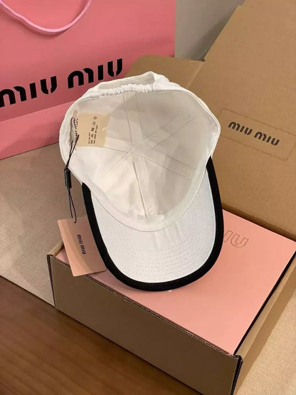 25 New baseball caps