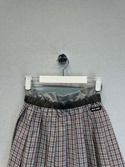 25 Spring and Summer New Plaid Pleated Skirt