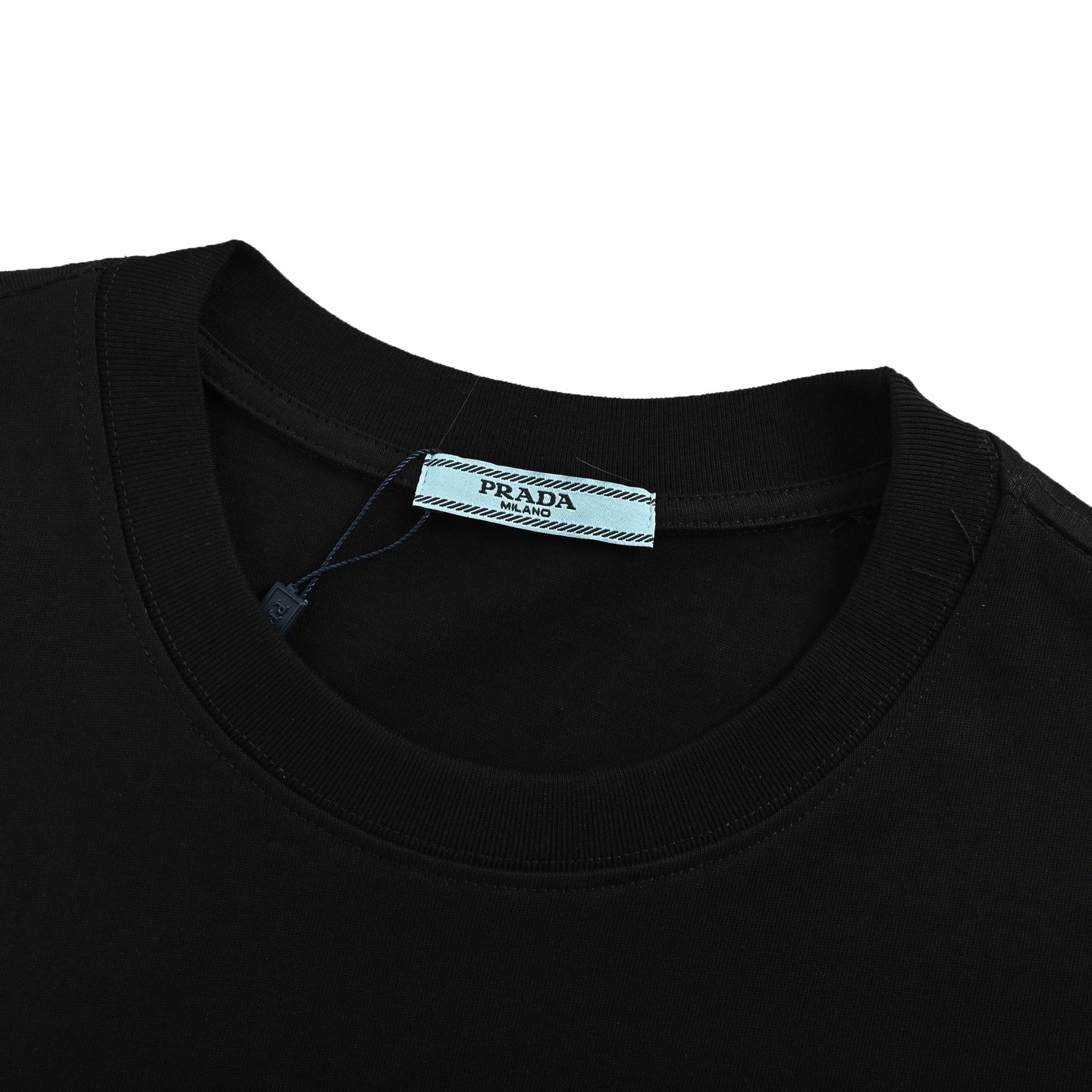 25ss Triangle leather patch pocket short sleeves