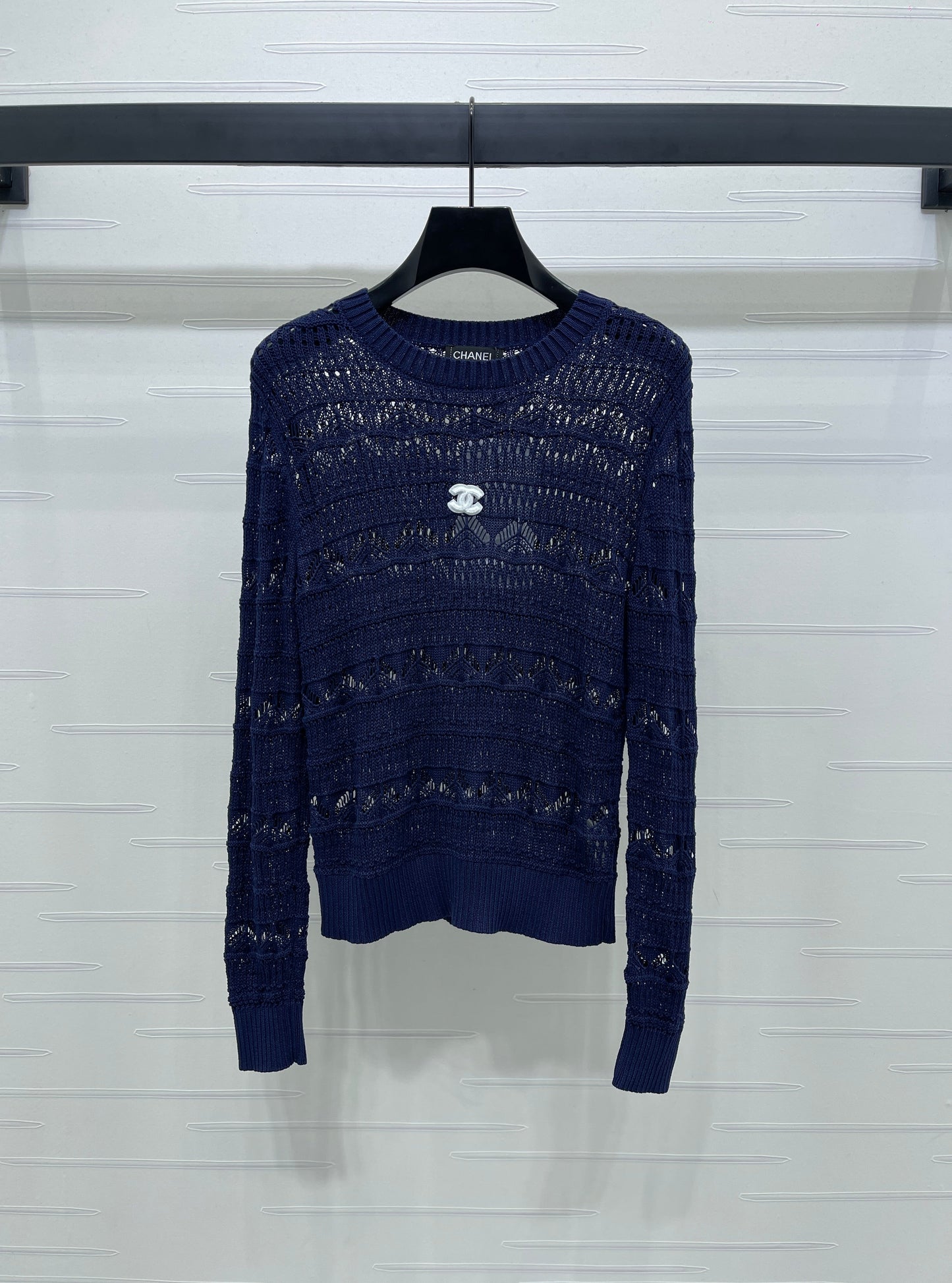 C 25 Spring/Summer Lace-Patterned Knit Long-Sleeve Top
