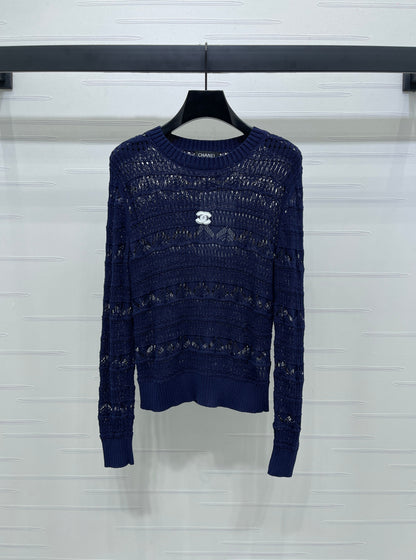 C 25 Spring/Summer Lace-Patterned Knit Long-Sleeve Top