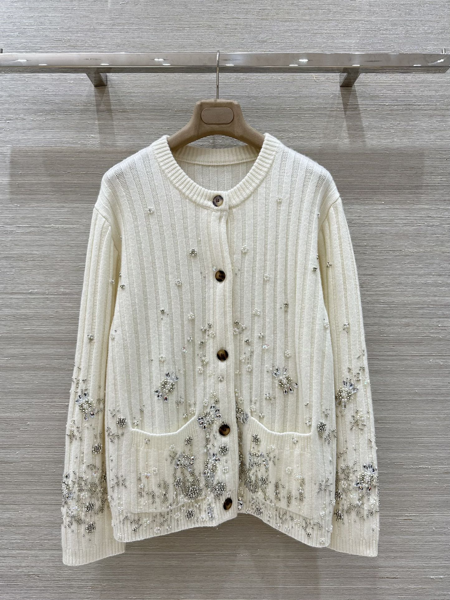 25 new autumn and winter  cardigan