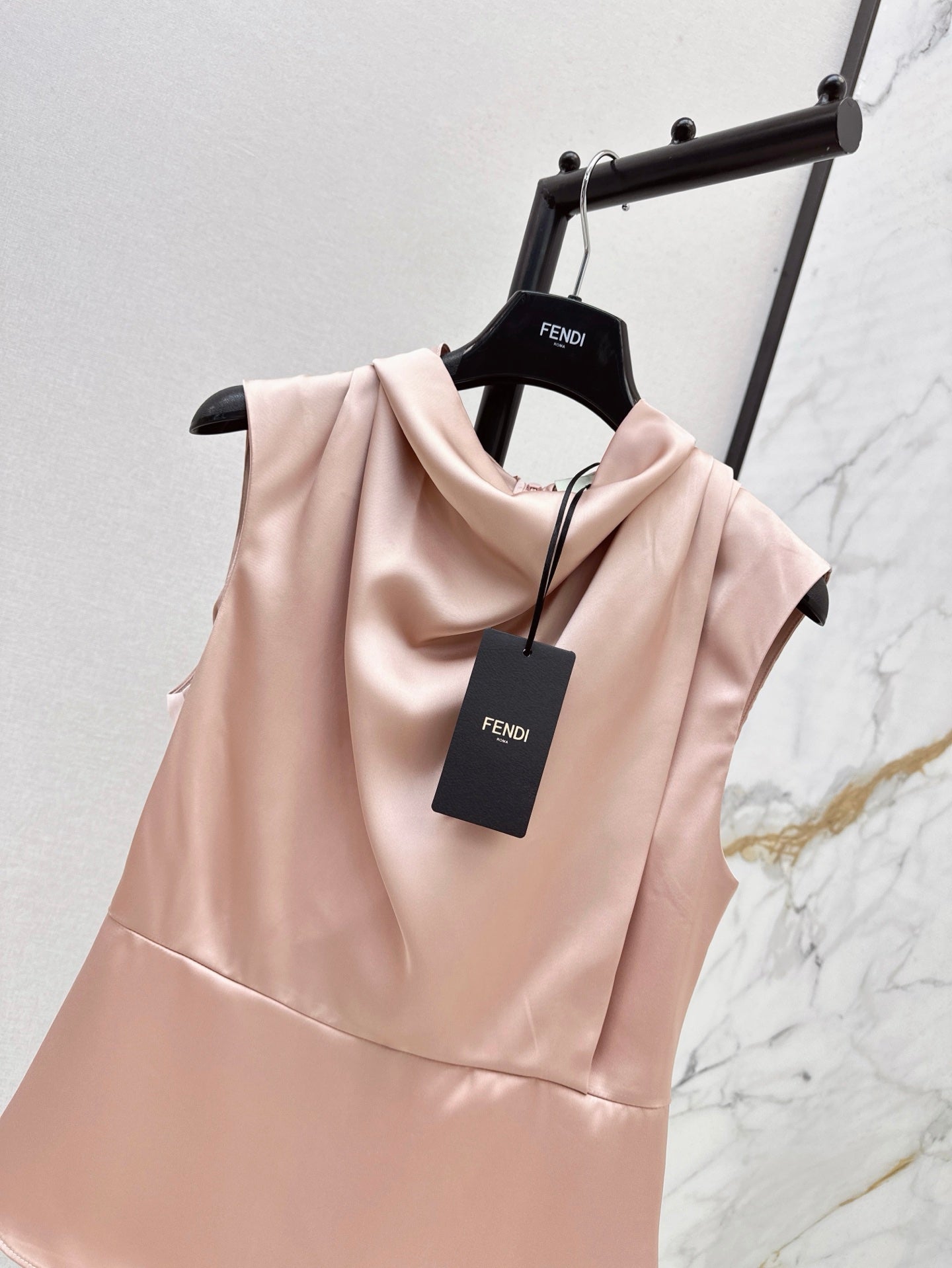 25ss saint sleeveless shirt