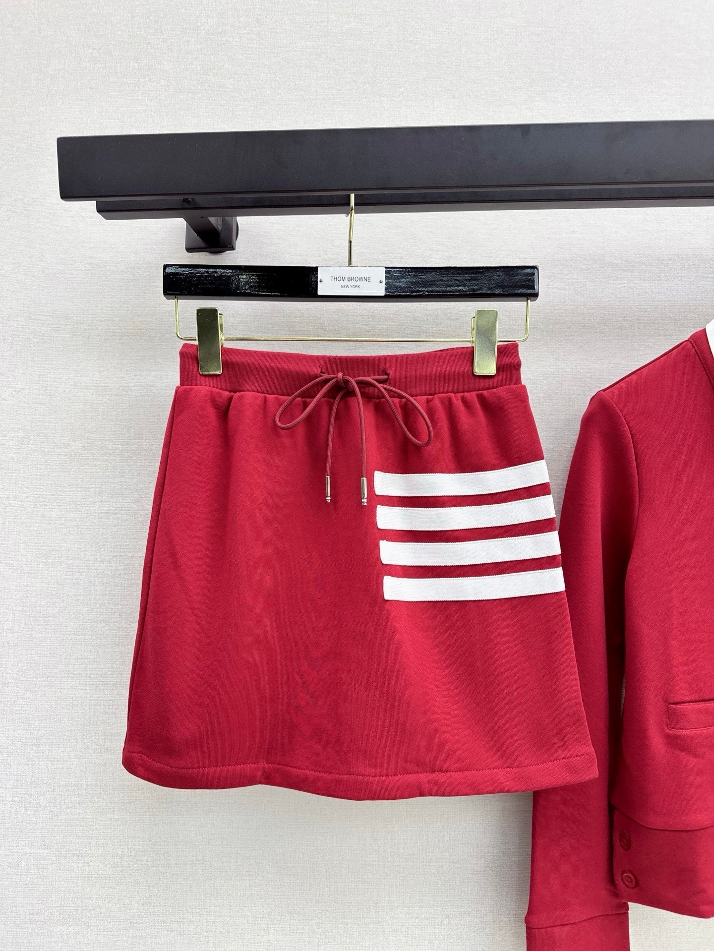Th 25ss skirt suit