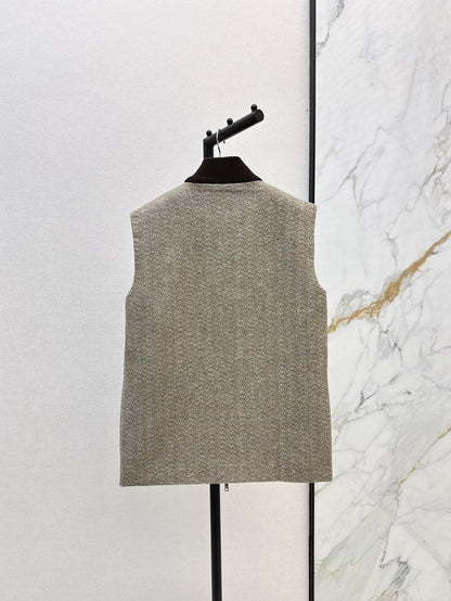 P 24fw wool vest