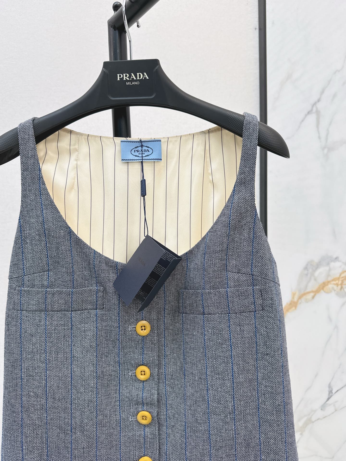 P 25ss A line dress