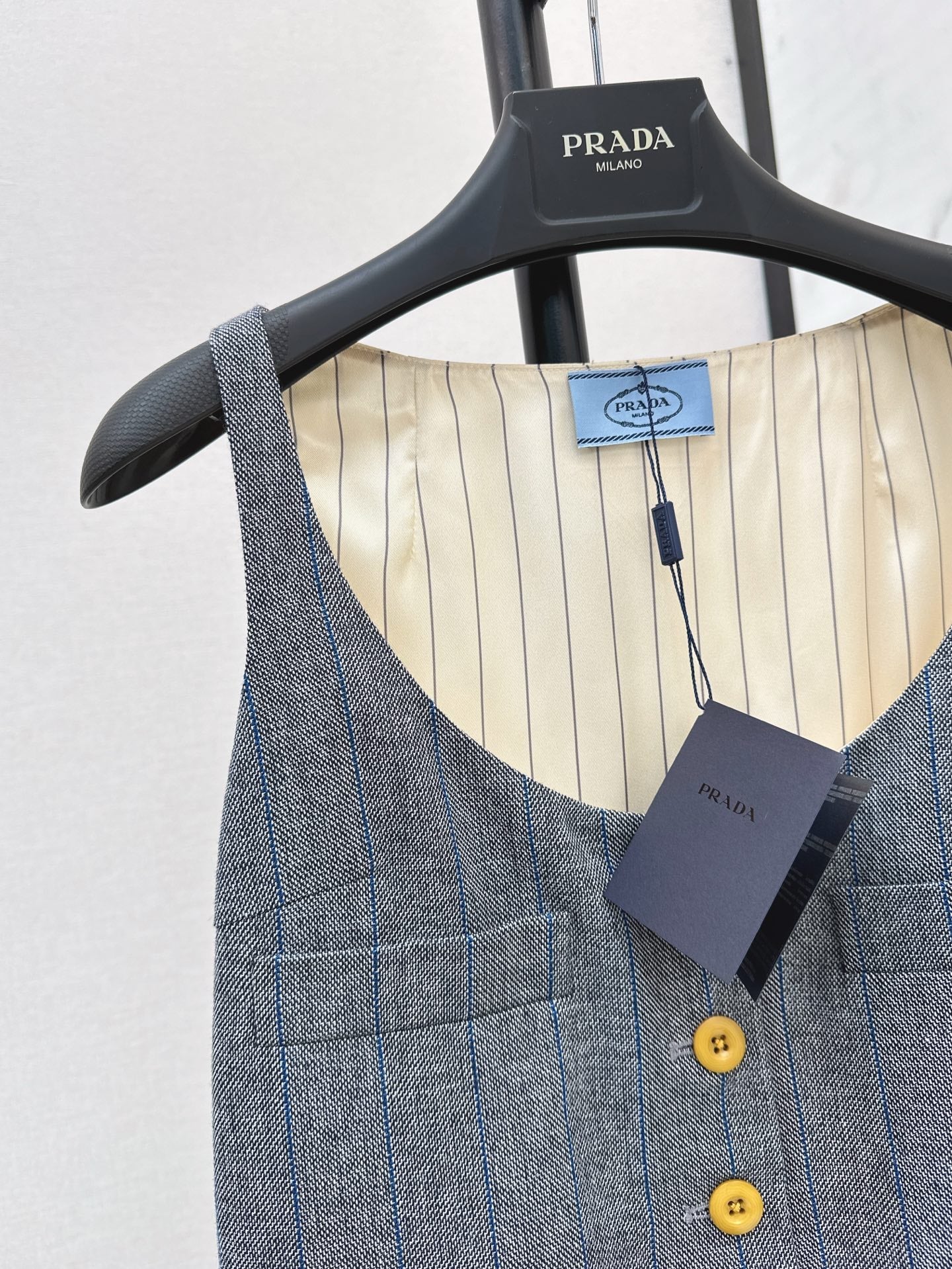 P 25ss A line dress