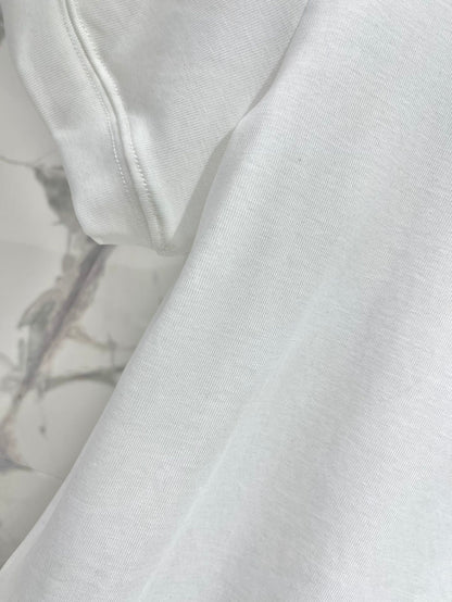 ch 25ss rhinestone t-shirt