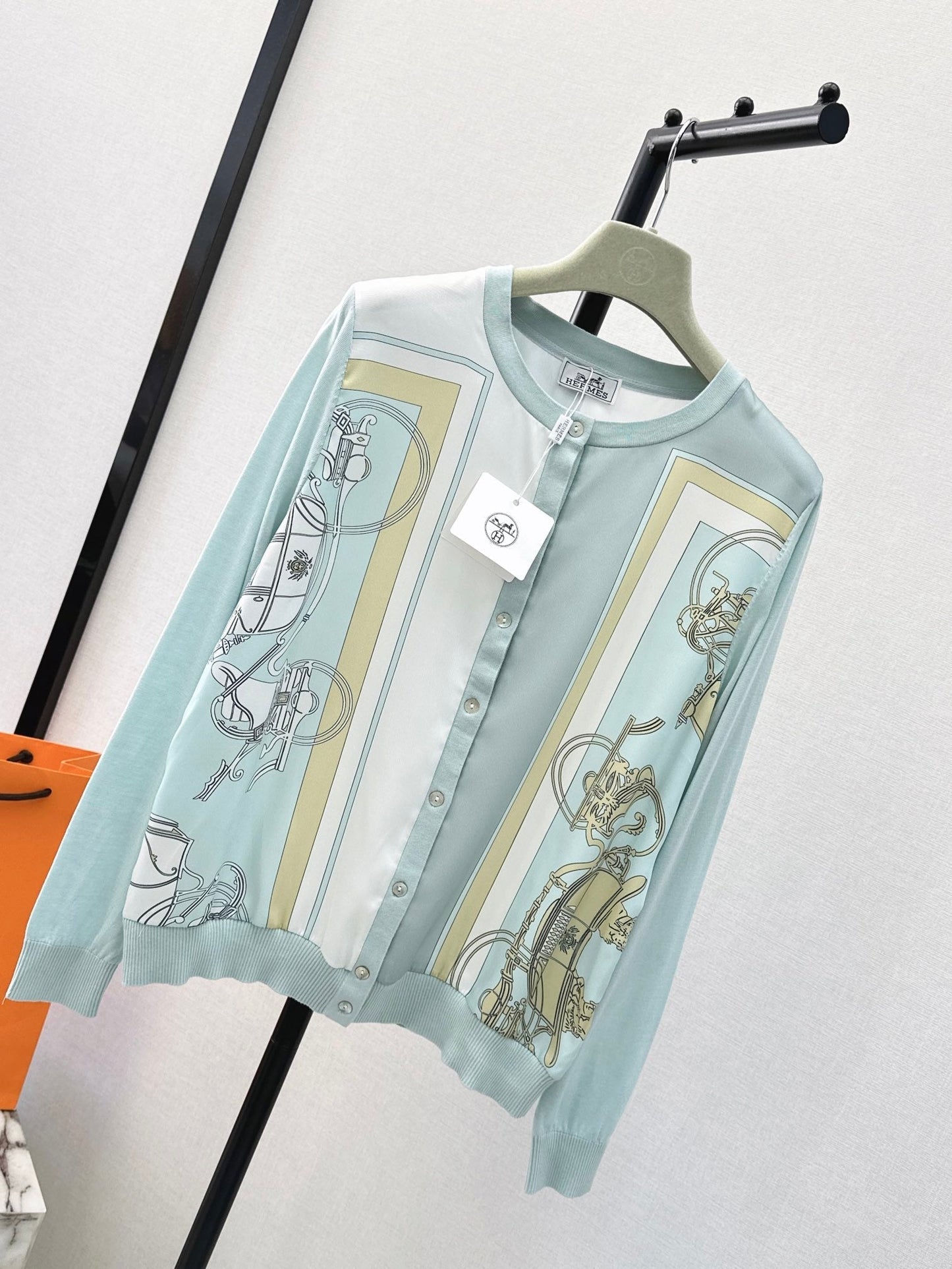24ss knit cardigan