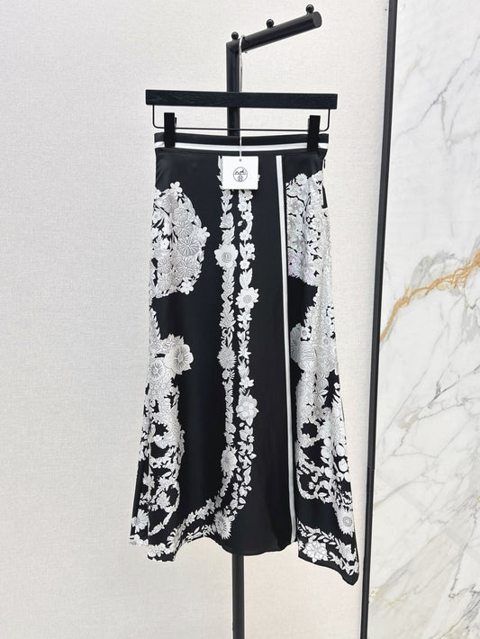 25ss Silk skirt