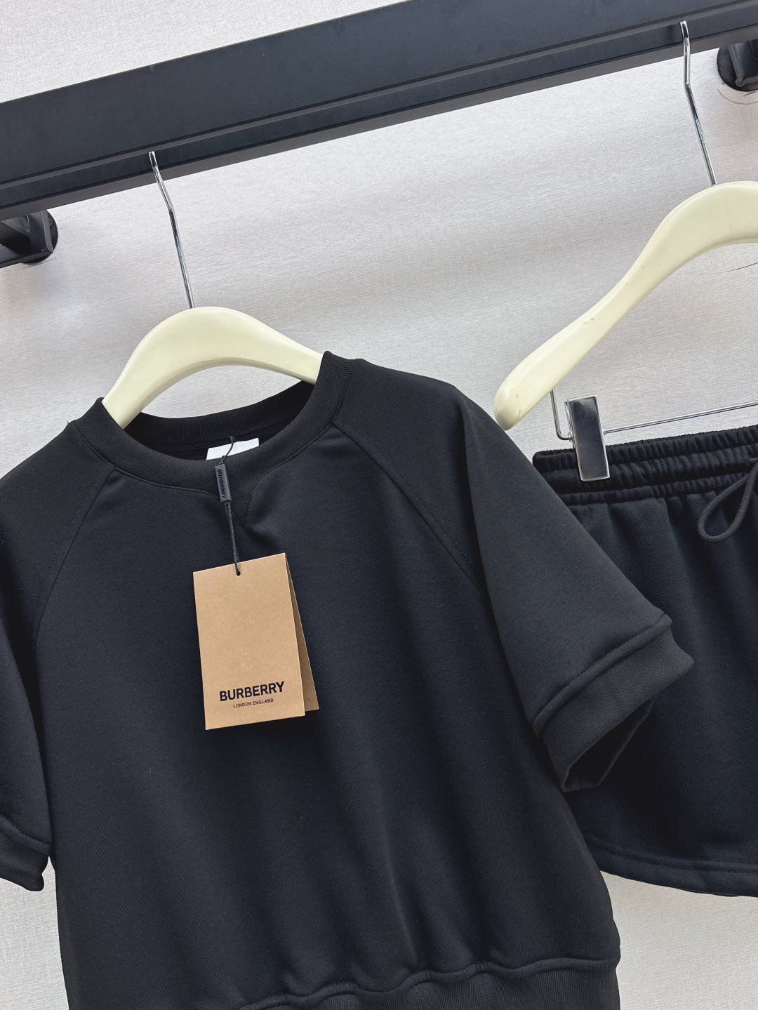 25ss tee short set