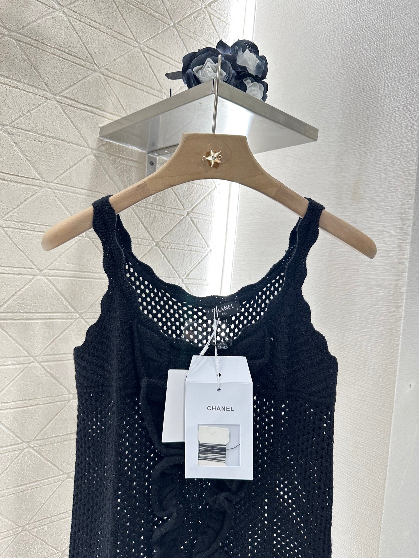 ♥2025 new product Hollow knitted vest