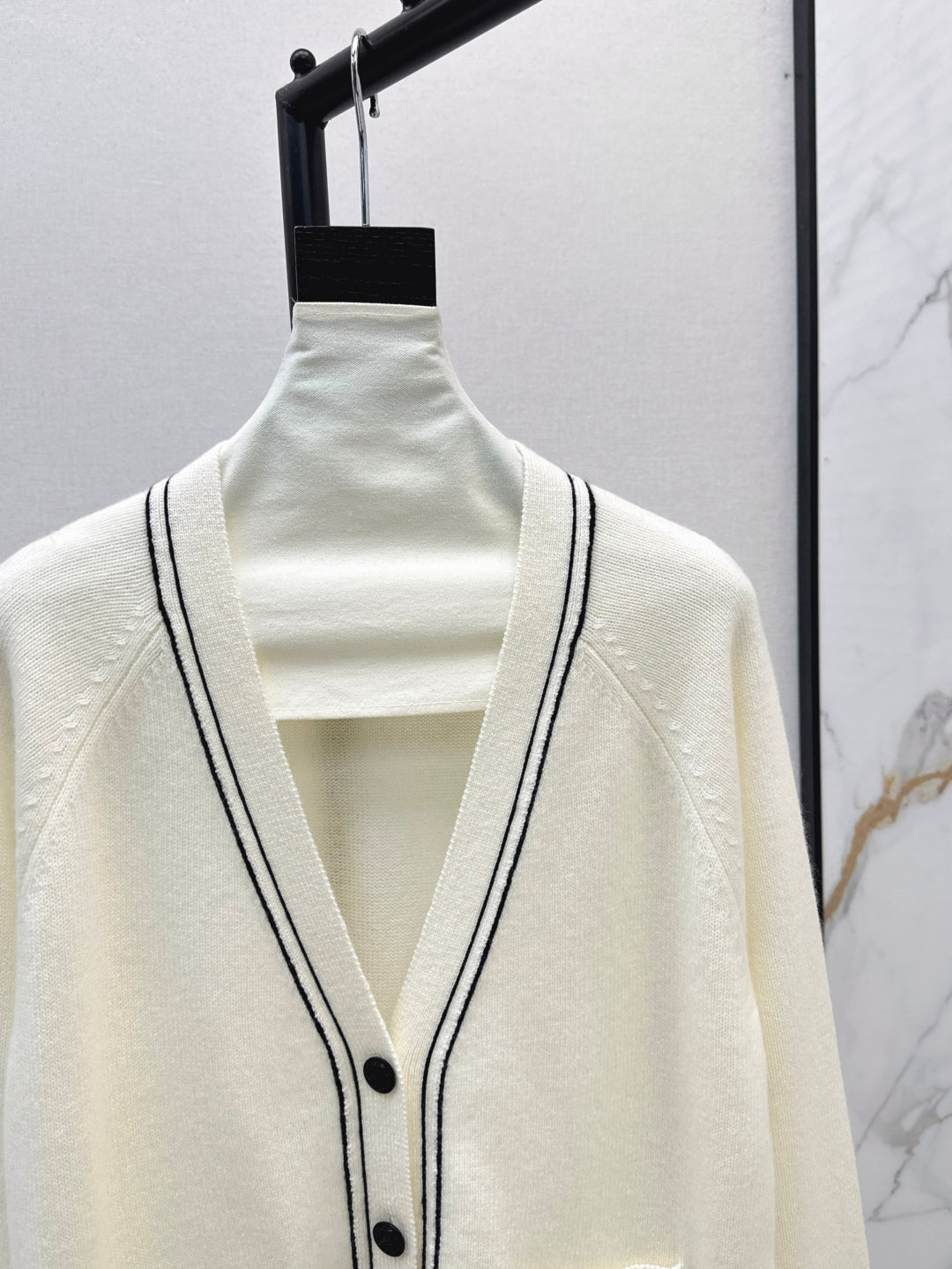 25fw knitted cashmere cardigan