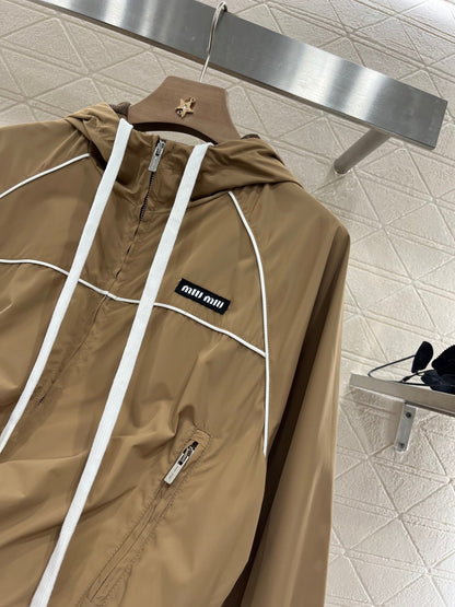 25 new products Hooded jacket