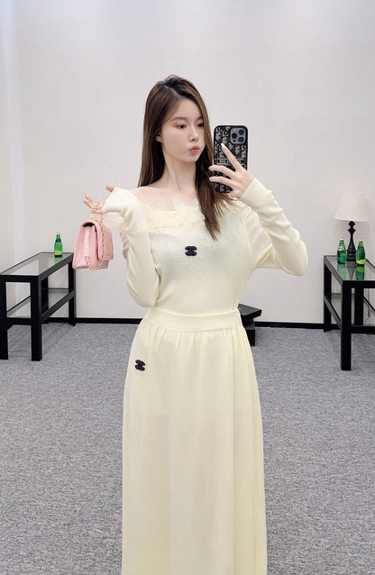 25 New Arrival Knitted Long-Sleeved Skirt Set