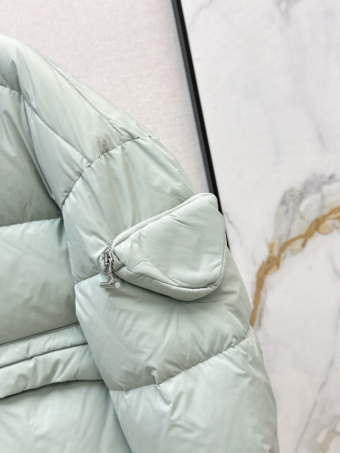 25fw down jacket