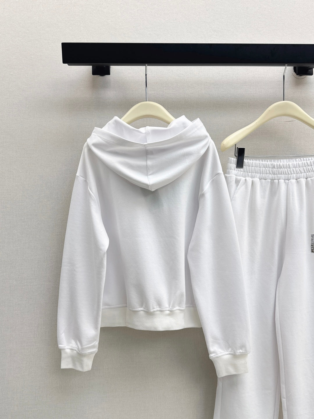 25fw tracksuit