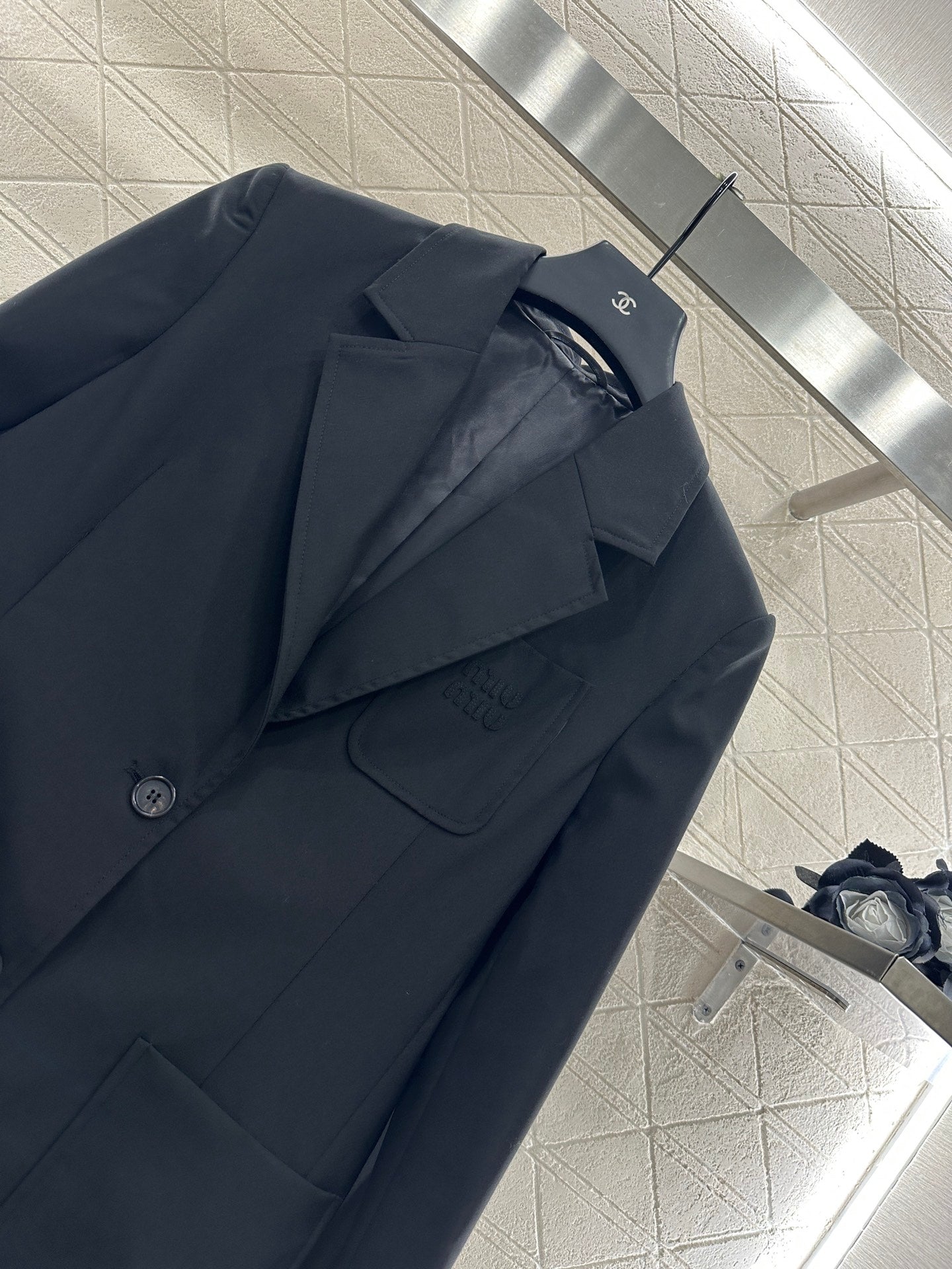 25 New Arrivals Suit-Shaped Jacket