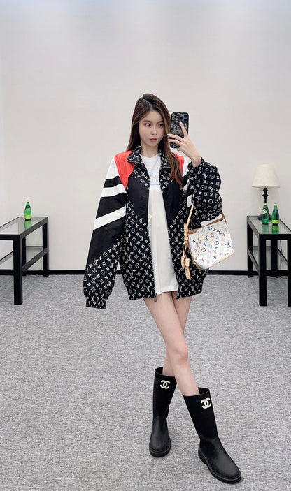 25 New Arrivals Hooded Jacket