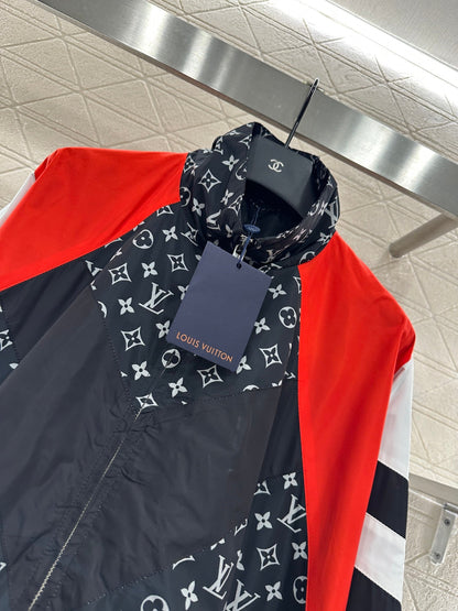 25 New Arrivals Hooded Jacket