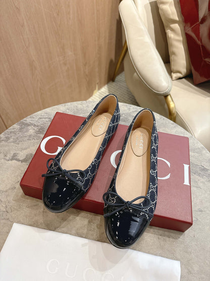 25fw Patent ballet flats