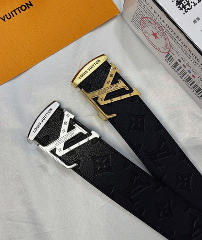 25 L leather belt