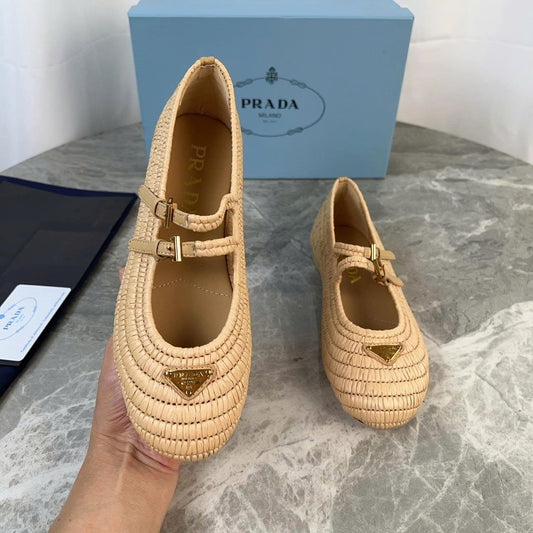Crochet Ballerinas Flats In Beige Raffia